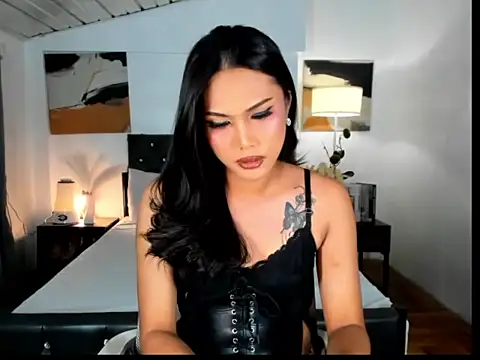 CallaWang online show from 15, 11, 2025