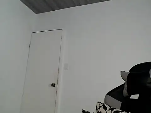 urcurlydiva online show from 6, 11, 2025