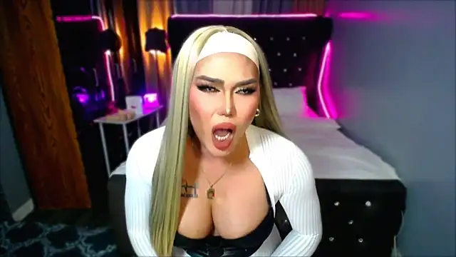 BigDickSelfsucker online show from 18, 7, 2026