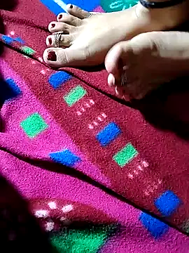 only-injoy online show from 28, 10, 2025