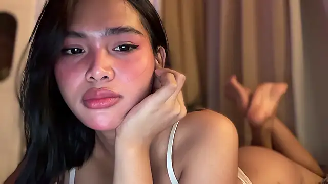 Snapshot of Yourbaby_angelx chatting on 28, 11, 2025 Yourbaby angelx online show from 28, 11, 2025