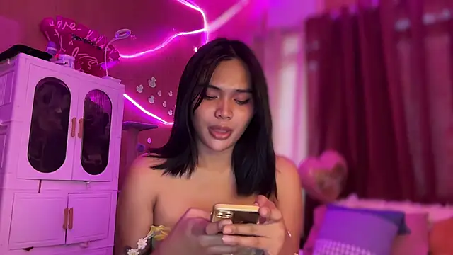 Yourbaby angelx online show from 14, 1, 2026