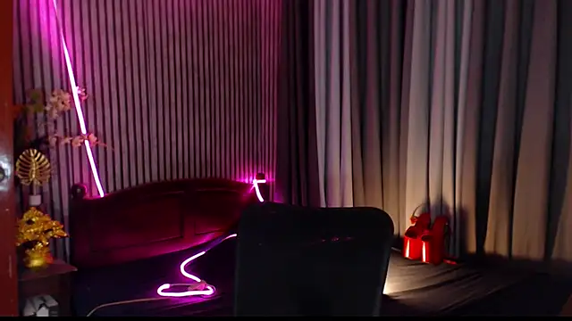 Unforgettablejulia online show from 18, 1, 2026