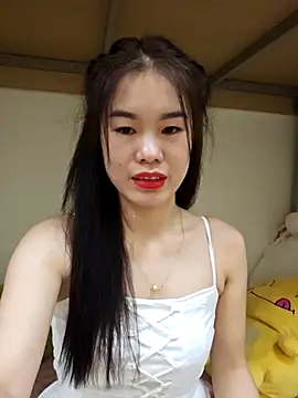 Snapshot of Baby-ladytits2025 chatting on 9, 11, 2025 Baby-ladytits2025 online show from 9, 11, 2025