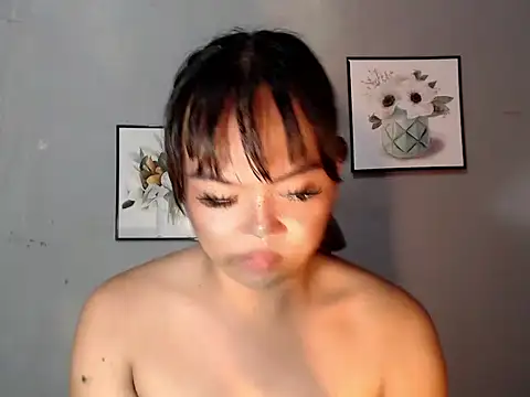 Snapshot of Asianblk_barbiedoll chatting on 8, 7, 2026 Asianblk barbiedoll online show from 8, 7, 2026