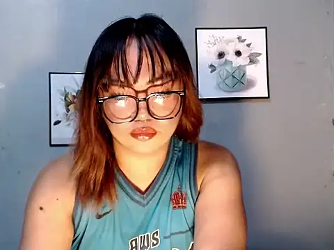 Snapshot of Asianblk_barbiedoll chatting on 2, 6, 2026 Asianblk barbiedoll online show from 2, 6, 2026
