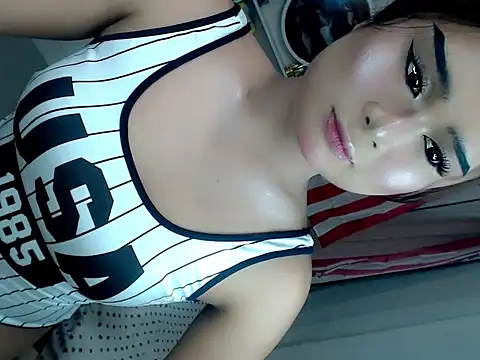 Snapshot of itsmekianna chatting on 23, 7, 2026 itsmekianna online show from 23, 7, 2026