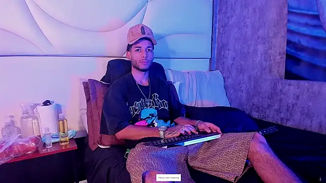 Snapshot of Thiagoferreti chatting on 12, 5, 2026 Thiagoferreti online show from 12, 5, 2026