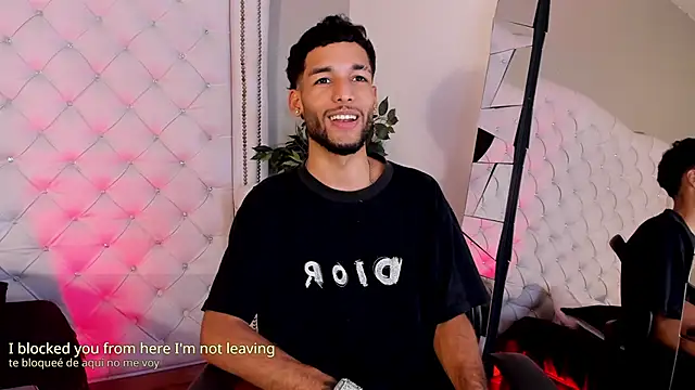 Thiagoferreti online show from 15, 4, 2026