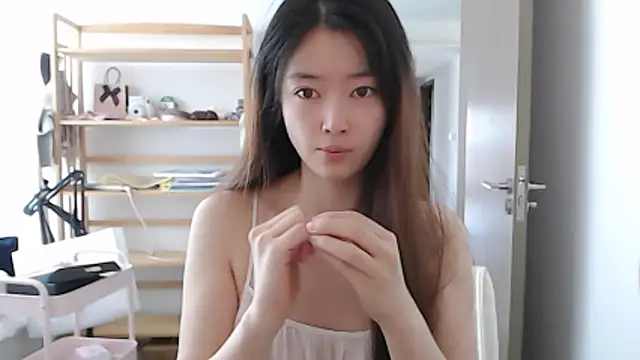 Snapshot of Mimi-cnbaby chatting on 17, 5, 2026 Mimi-cnbaby online show from 17, 5, 2026