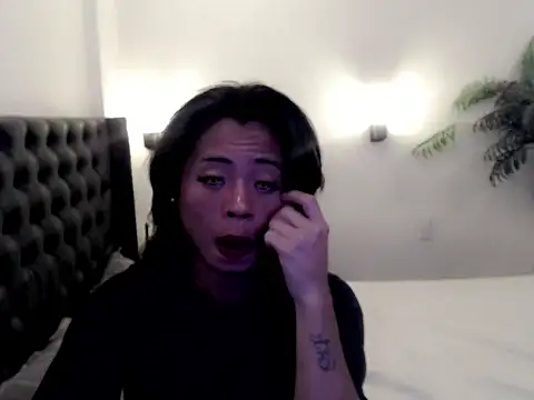 Menxie18 online show from 15, 4, 2026