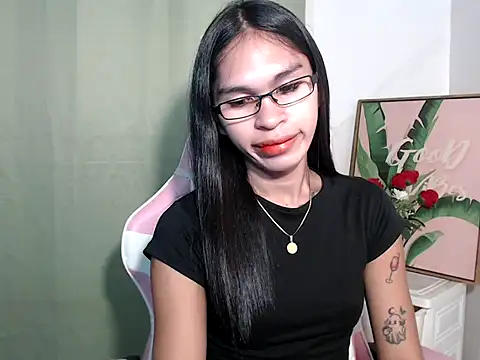 sexloverxxz online show from 2, 10, 2025