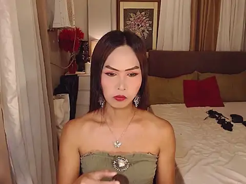 Nathalieheartt online show from 5, 4, 2026