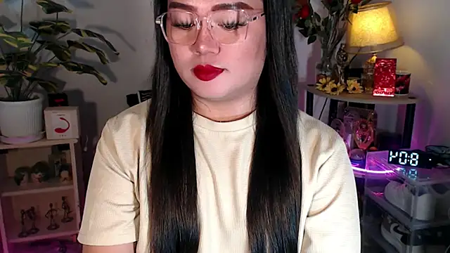 YourSweet-mich online show from 26, 10, 2025