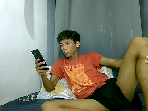 isanxxx online show from 24, 10, 2025