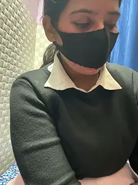 Hot Jaanvi  online show from 1, 2, 2026