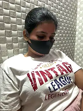 Hot Jaanvi  online show from 22, 4, 2026