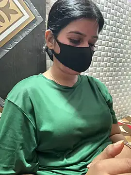 Hot Jaanvi  online show from 17, 4, 2026