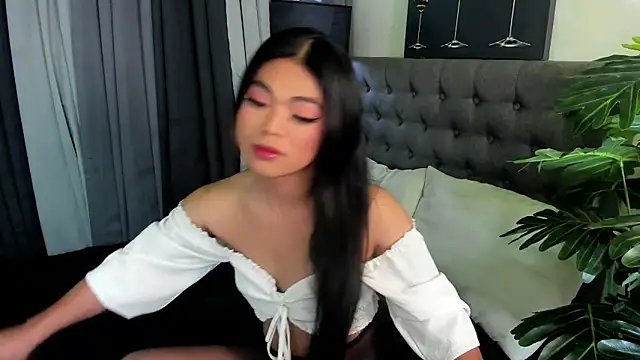 AsianHugecockAnna online show from 10, 2, 2026