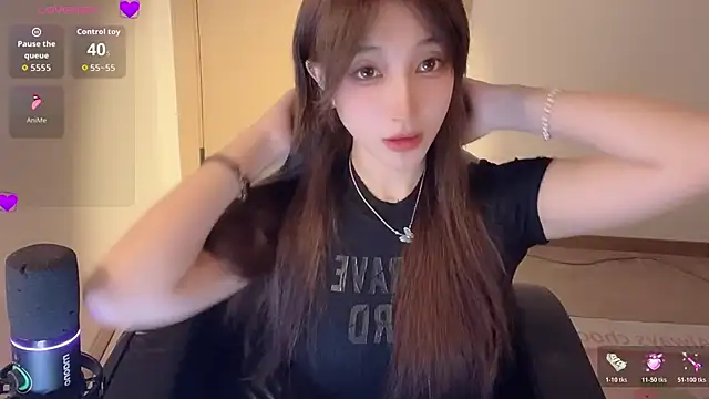 Snapshot of Seraphina-se chatting on 9, 6, 2026 Seraphina-se online show from 9, 6, 2026