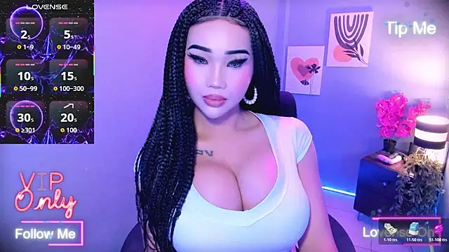 TriciaCumLoader online show from 15, 1, 2026