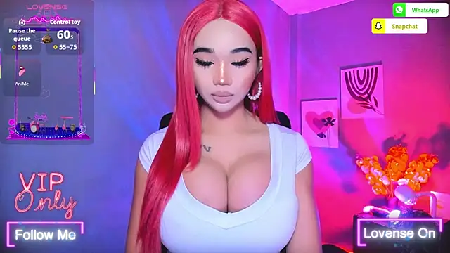 TriciaCumLoader online show from 22, 2, 2026