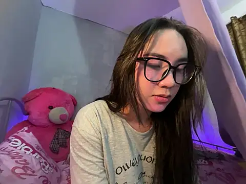 Snapshot of wild_flowerx chatting on 19, 7, 2026 wild flowerx online show from 19, 7, 2026