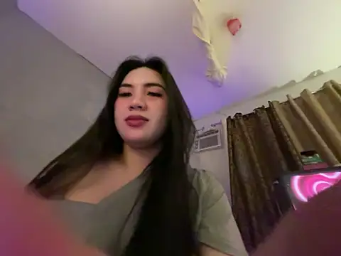Snapshot of wild_flowerx chatting on 25, 4, 2026 wild flowerx online show from 25, 4, 2026