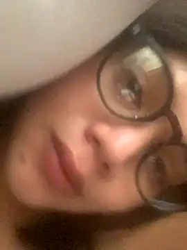 Snapshot of UrMajesticGODDESS chatting on 21, 11, 2025 UrMajesticGODDESS online show from 21, 11, 2025