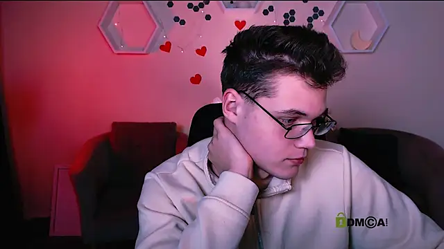 Snapshot of lucas_long_ chatting on 7, 10, 2025 lucas long online show from 7, 10, 2025