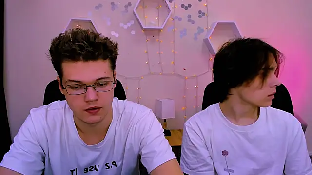 Snapshot of lucas_long_ chatting on 9, 11, 2025 lucas long online show from 9, 11, 2025