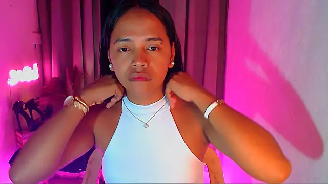 Lorainnelustts online show from 18, 1, 2026