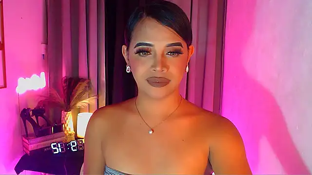 Lorainnelustts online show from 19, 1, 2026