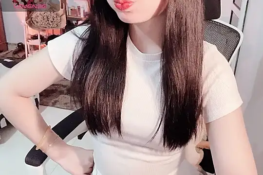    Daisy    online show from 10, 10, 2025