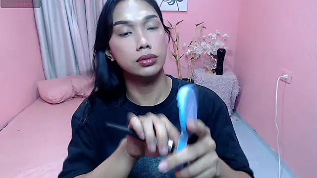 Snapshot of Herbielustts chatting on 9, 7, 2026 Herbielustts online show from 9, 7, 2026
