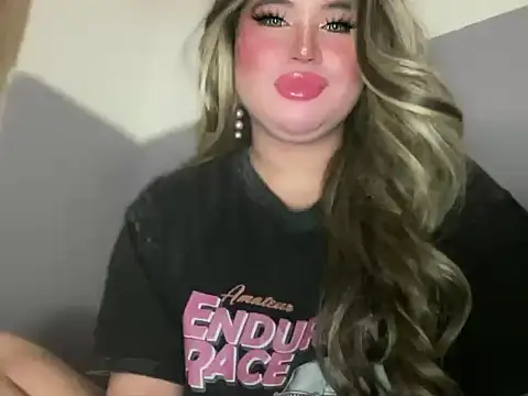 Naughtyrosecum online show from 24, 9, 2025