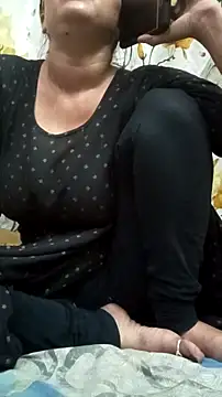 Snapshot of Ritika_ranii chatting on 13, 9, 2025 Ritika ranii online show from 13, 9, 2025