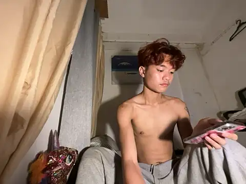 ur little secret online show from 15, 11, 2025