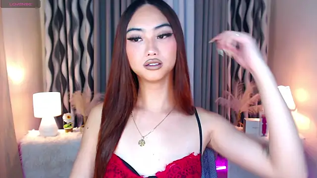 Kiah Wyatt online show from 11, 11, 2025