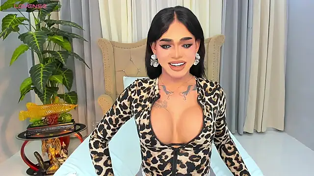 MochaliciousTransOnTop online show from 31, 3, 2026