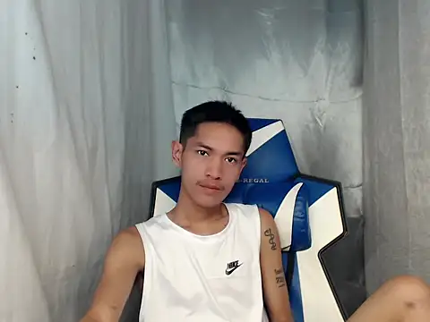 riks tyler online show from 20, 4, 2026