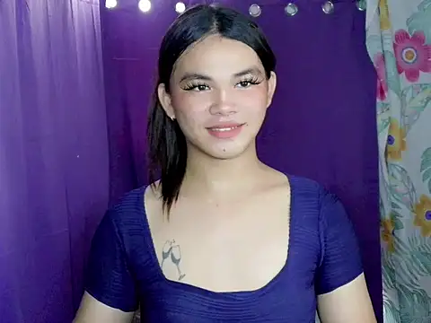Snapshot of urgirljane chatting on 8, 5, 2026 urgirljane online show from 8, 5, 2026