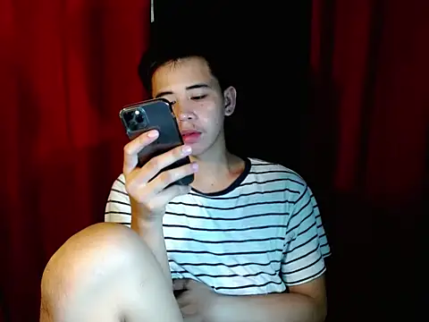 urasianbigcock online show from 31, 10, 2025