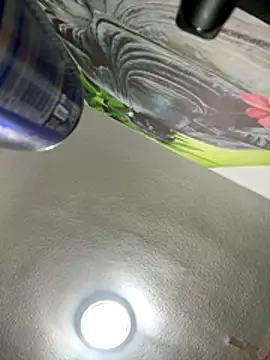 Snapshot of aavrdvh33 chatting on 30, 10, 2025 aavrdvh33 online show from 30, 10, 2025