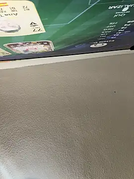 Snapshot of aavrdvh33 chatting on 8, 10, 2025 aavrdvh33 online show from 8, 10, 2025