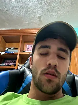 Snapshot of aavrdvh33 chatting on 21, 11, 2025 aavrdvh33 online show from 21, 11, 2025