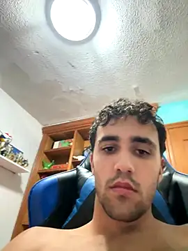 Snapshot of aavrdvh33 chatting on 31, 10, 2025 aavrdvh33 online show from 31, 10, 2025