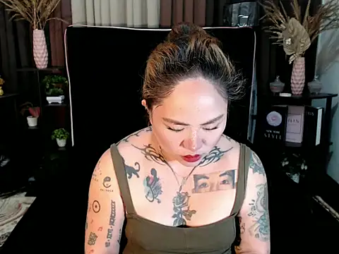 Snapshot of EstellaStarXxx chatting on 1, 5, 2026 EstellaStarXxx online show from 1, 5, 2026