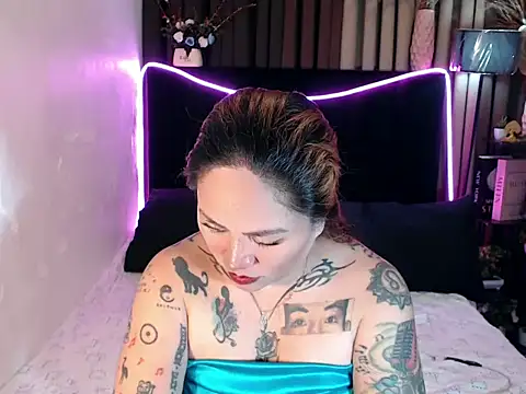 Snapshot of EstellaStarXxx chatting on 4, 6, 2026 EstellaStarXxx online show from 4, 6, 2026