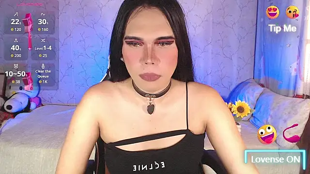 TssluttyNikka online show from 8, 4, 2026